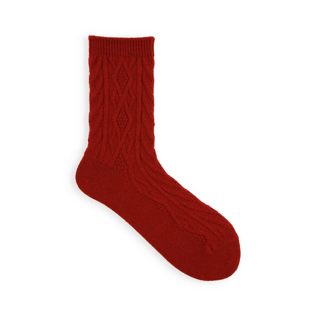011141267 Wool Diamond Cable Crew Socks