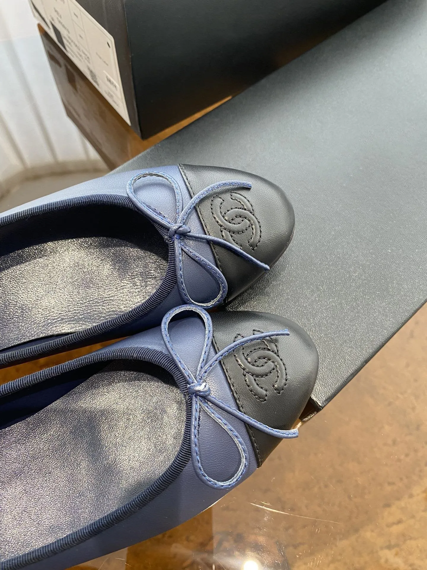 ballet flats dark blue black lambskin