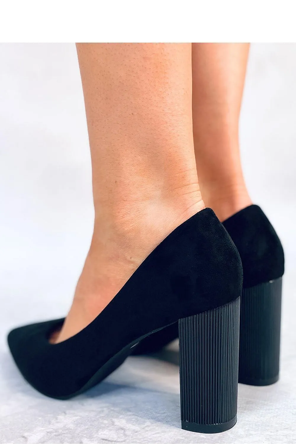 Block heel pumps