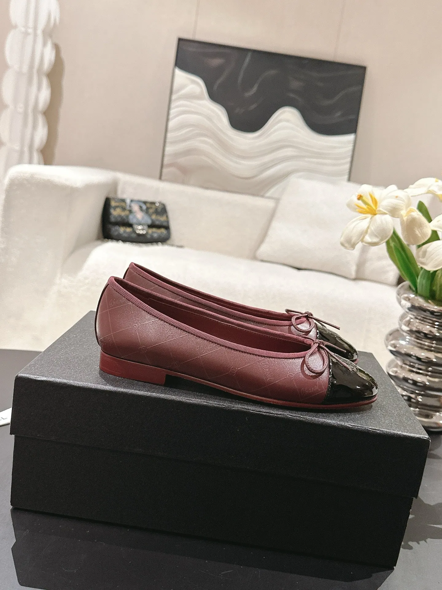 cc 25c ballet flat cross line pattern burgundy lambskin 237483