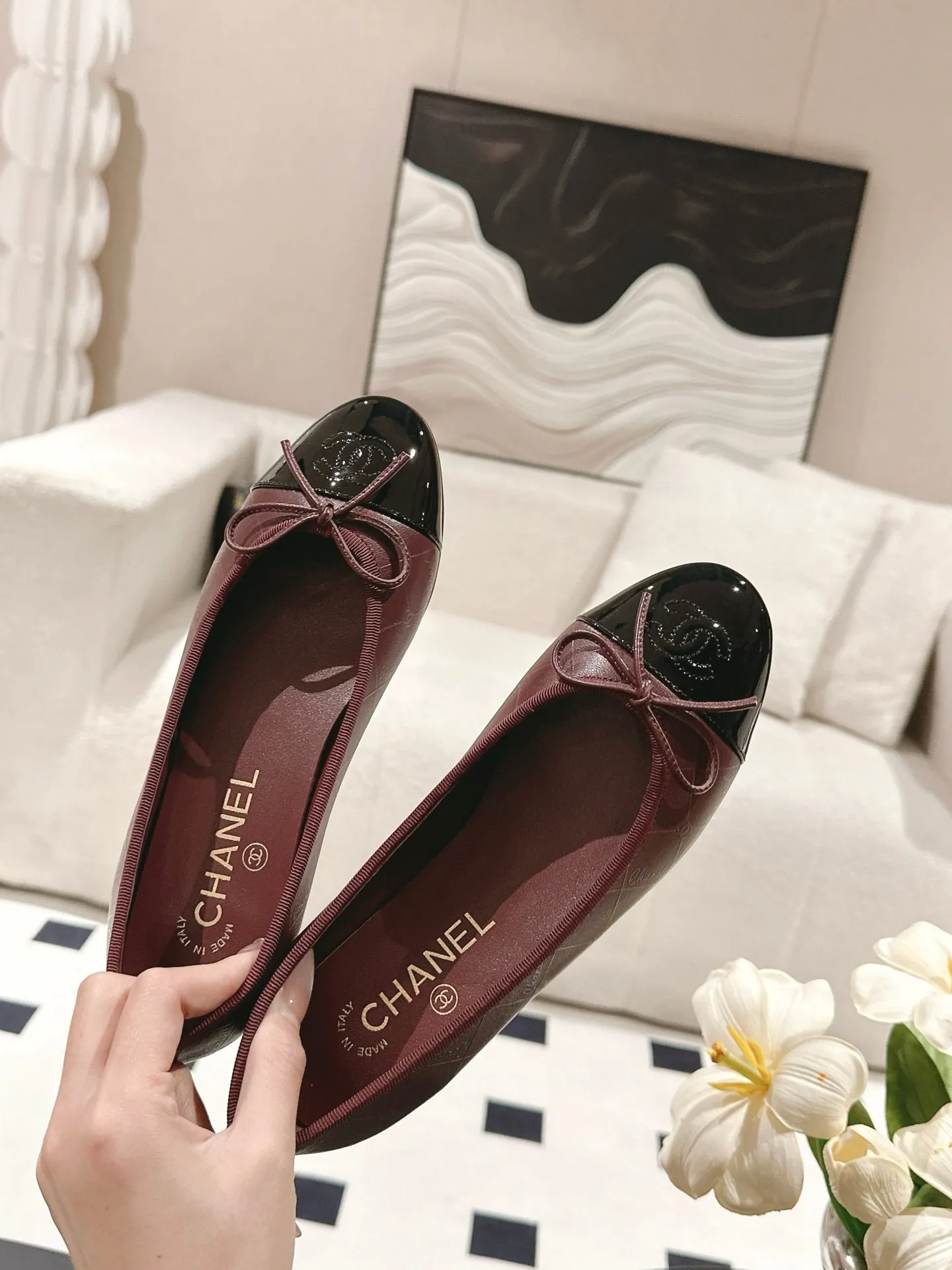 cc 25c ballet flat cross line pattern burgundy lambskin 237483