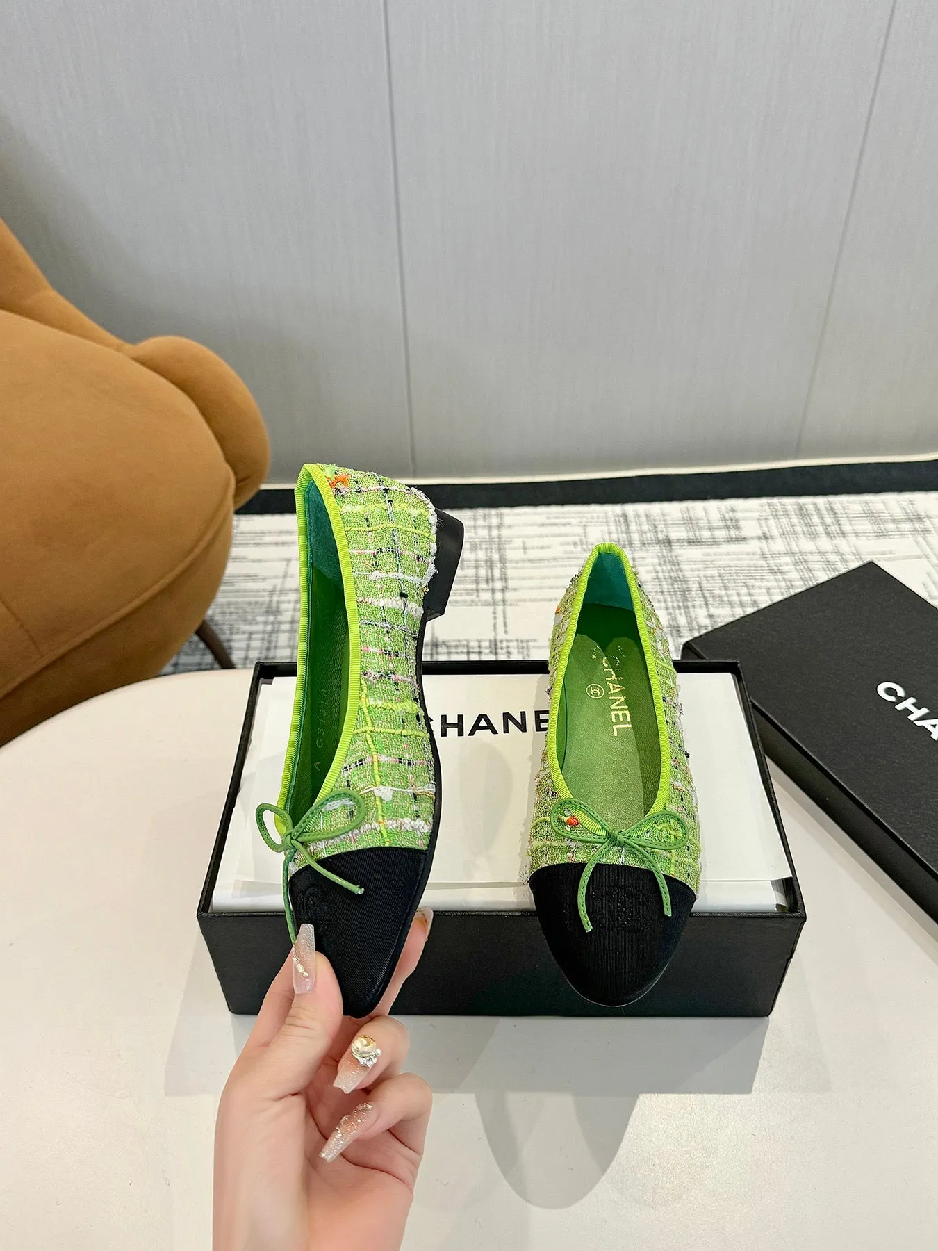 cc 25c ballet flat green tweed black grosgrain 233627