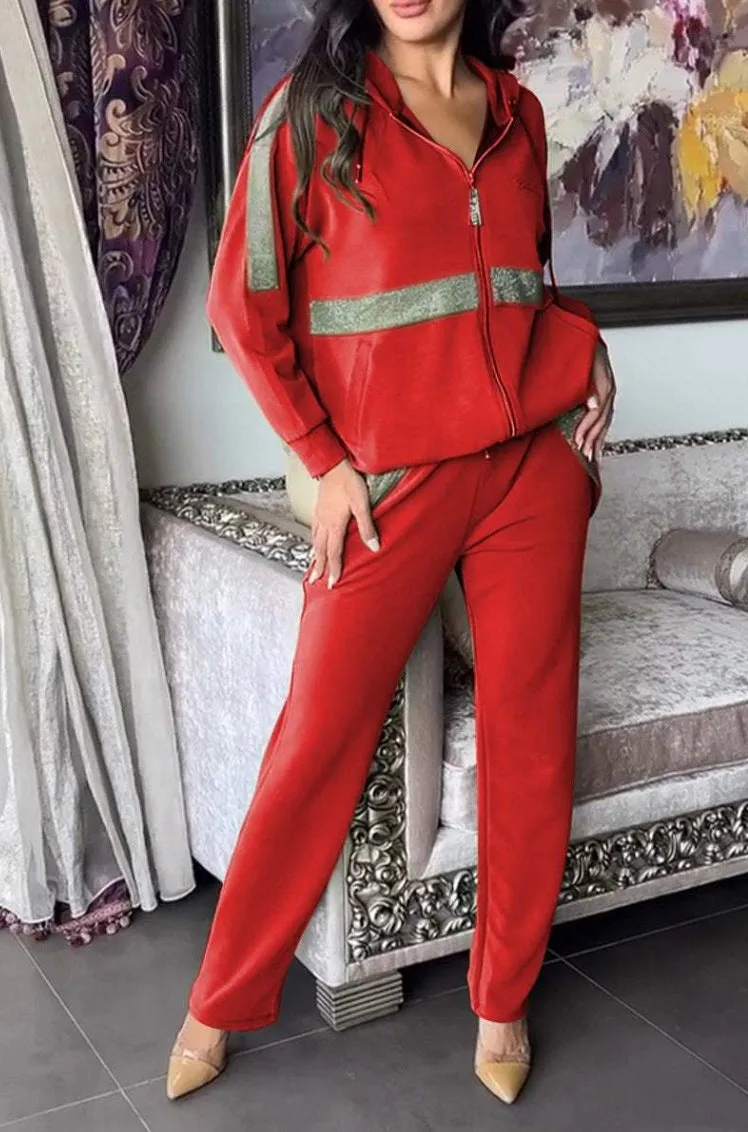 Comfortable Long-Sleeved Hoodie and Trousers Two-Piece Set for Casual Warmth