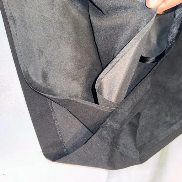 EUC Theory Mixed Mobile Calf Leather A Line Black Skirt Size 10