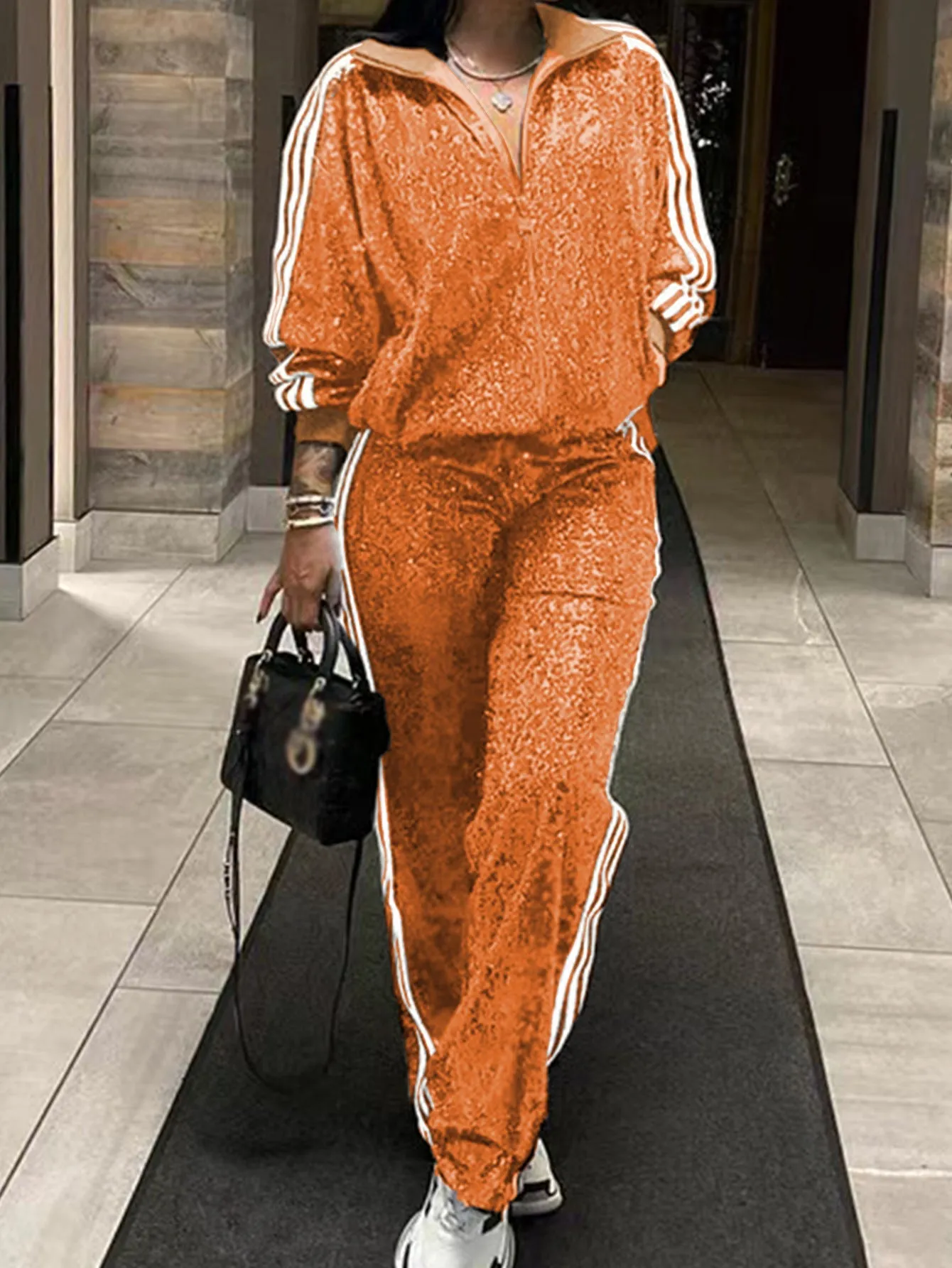 Glamorous Plus Size Sequined Two-Piece Tracksuit for Effortless Casual Elegance