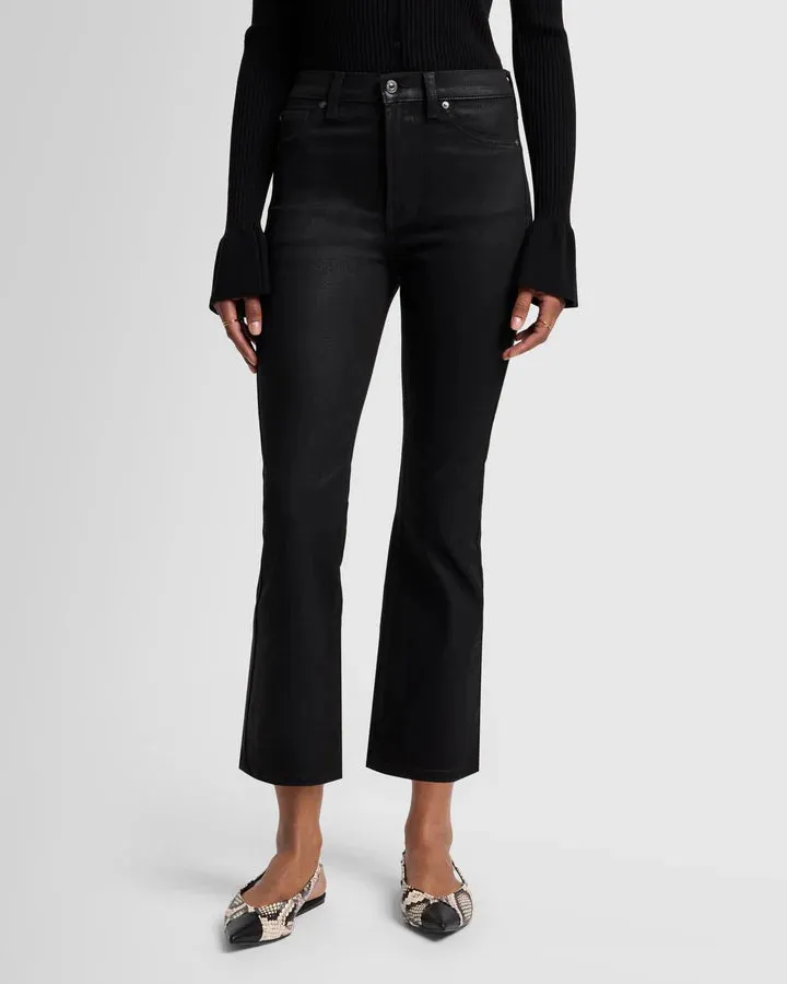 High Waist Slim Kick in Coated Black