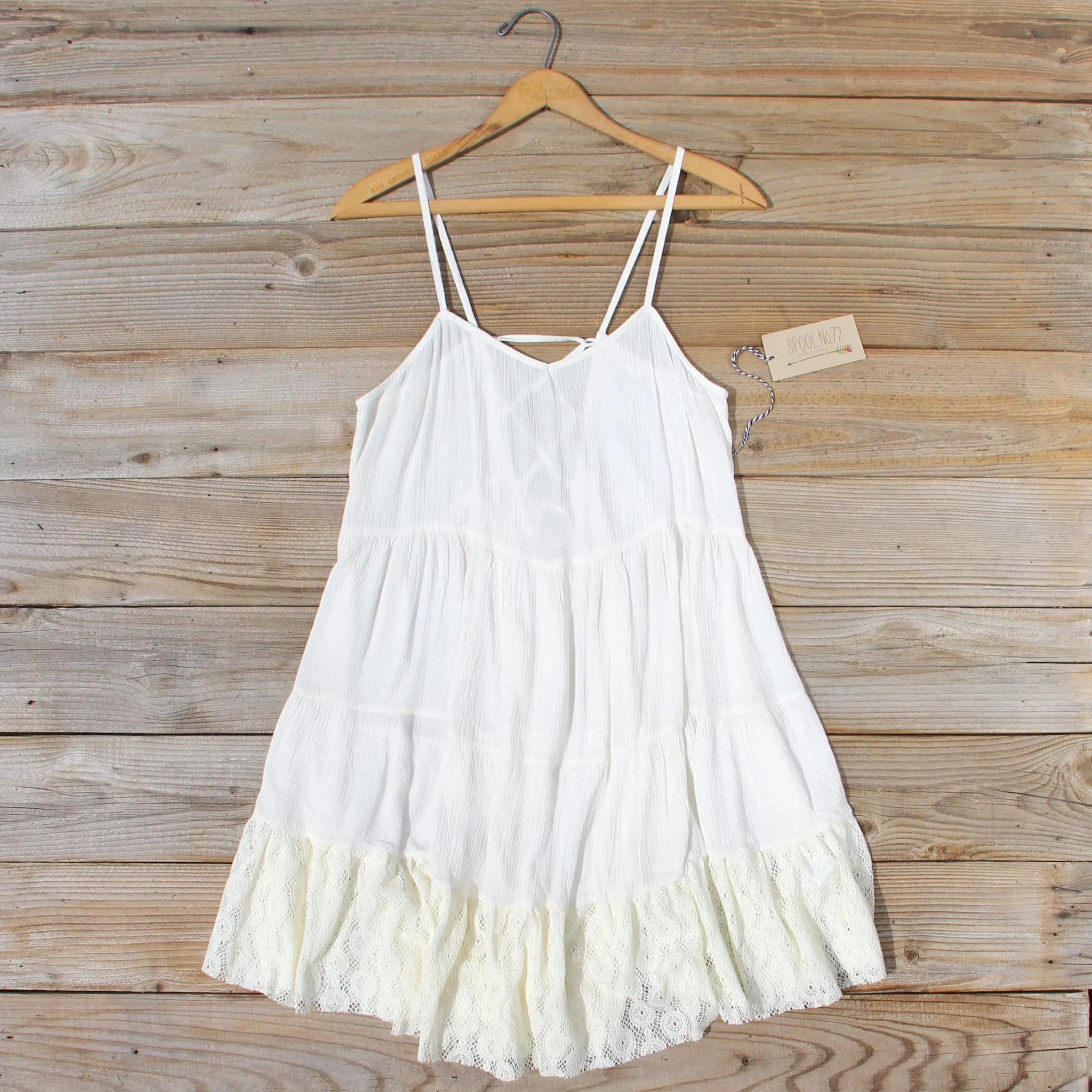 Isla Breeze Dress