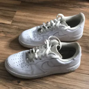 Nike Air Force 1 Low white sneakers 9