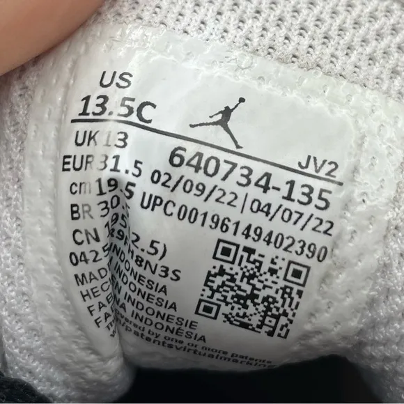 Nike Air Jordan 1 Mid Stealth kids sneakers size 13.5C