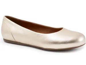 Softwalk Sonoma - Women's Flat Champagne Metallic (731)