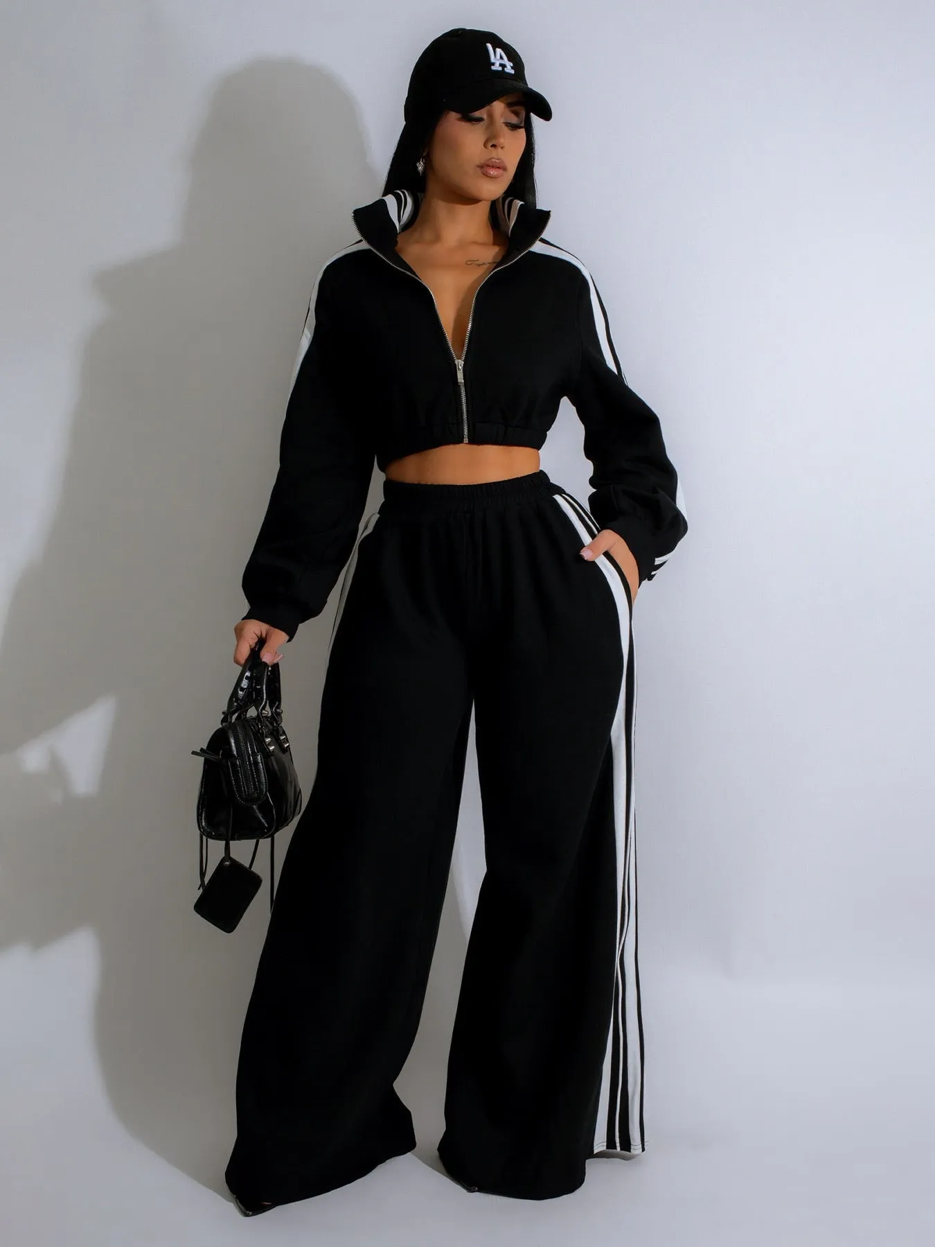Stylish Striped Zipper Tracksuit Set with High-Waisted Pants