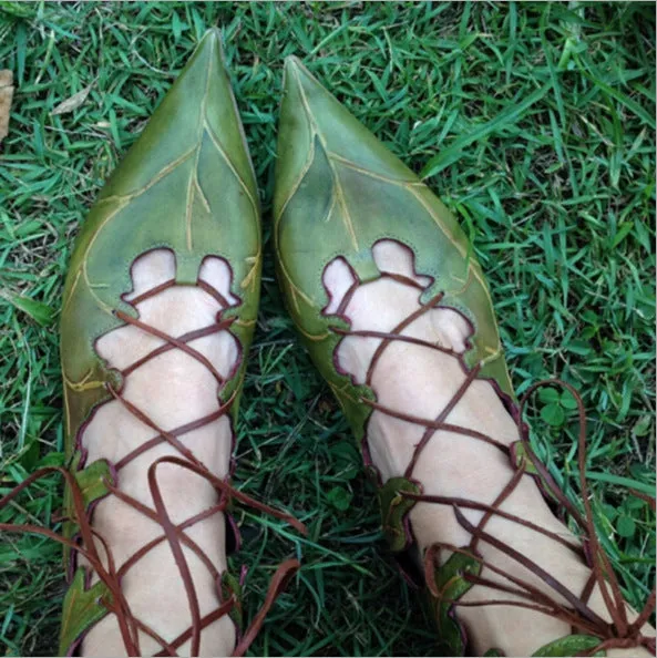 Summer Women's Lace-Up Flat Sandals | Trendy 2024 Collection