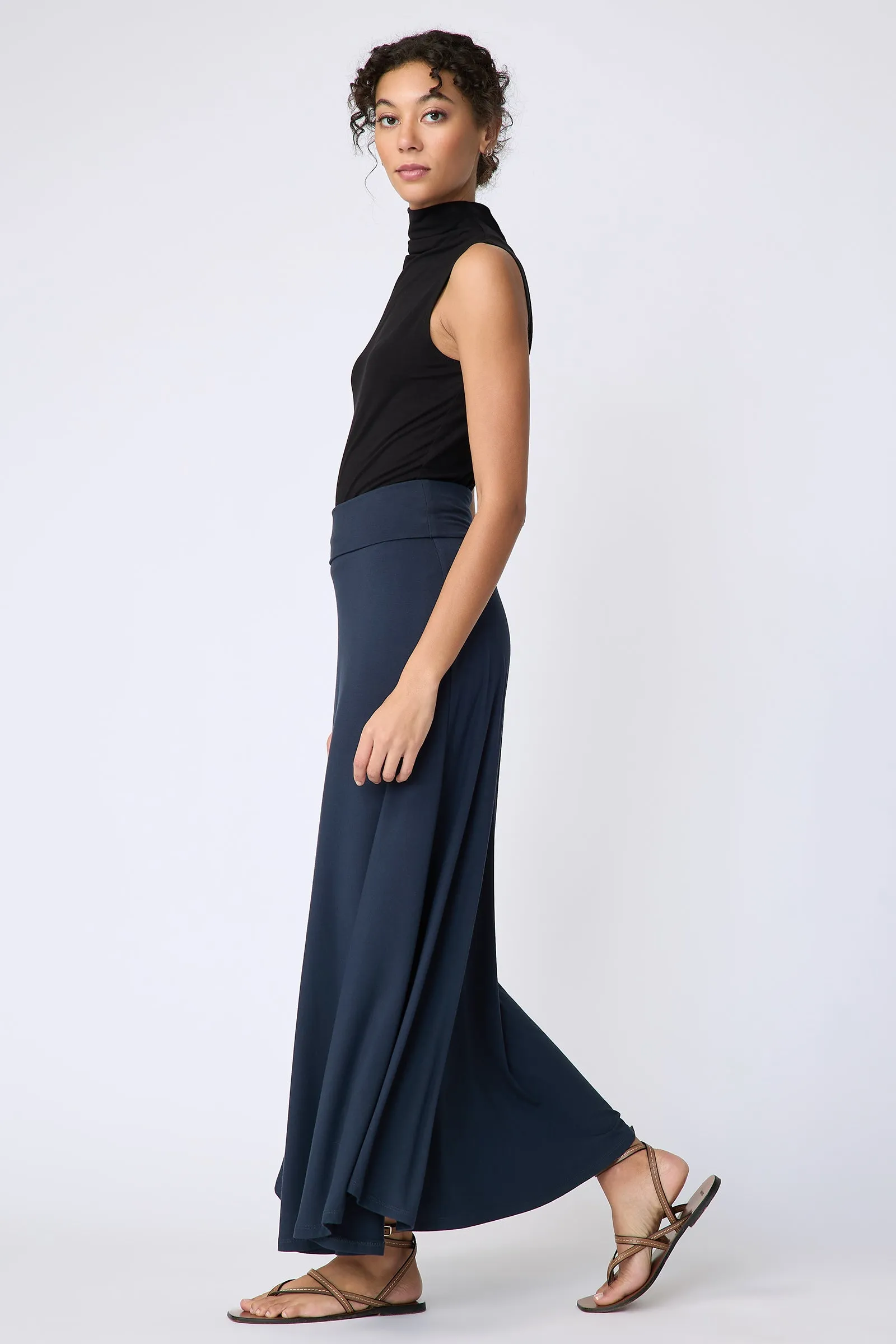 Thea Knit Kick Skirt - Navy