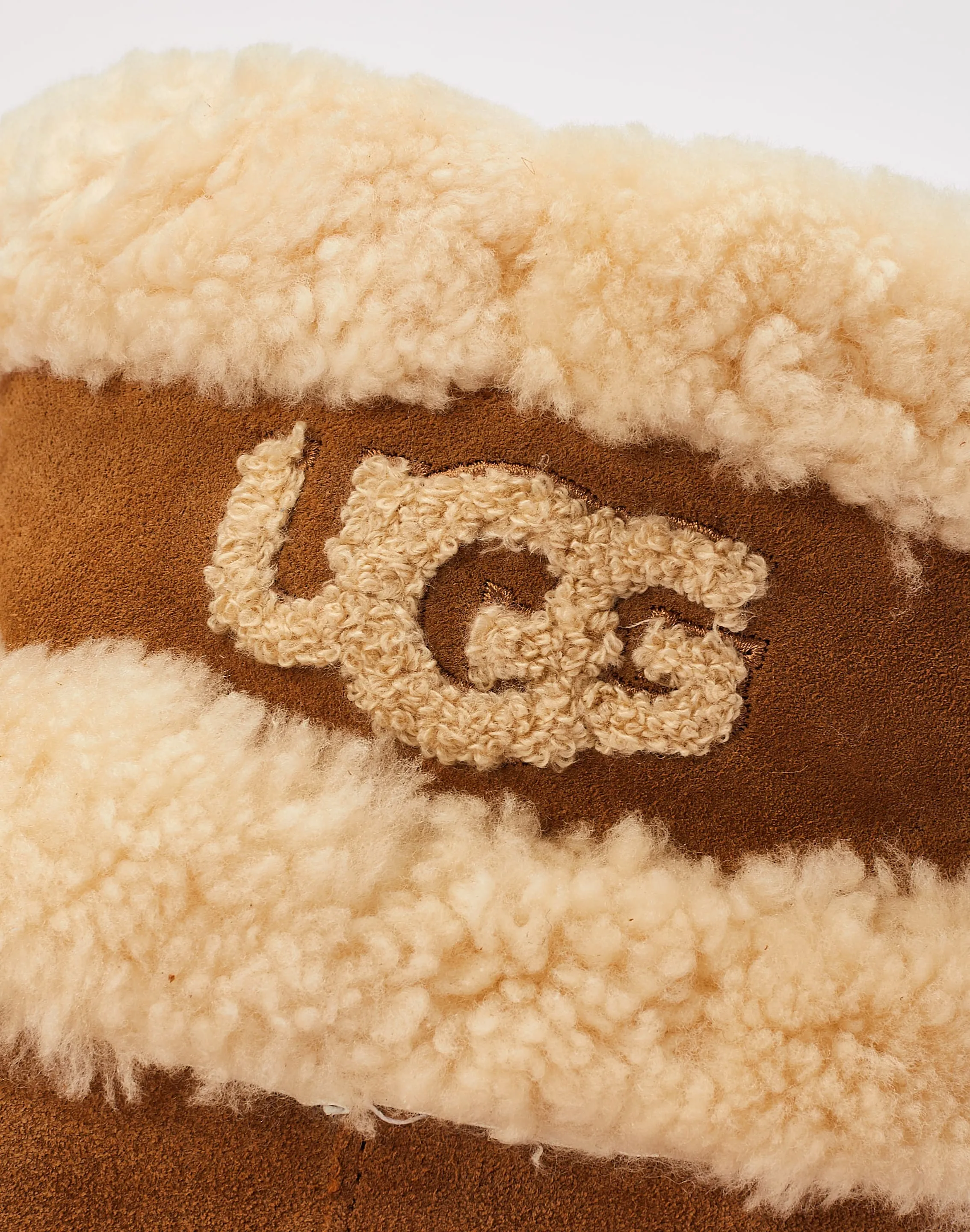 UGG Ultra Mini Fluff Boots Grade-School