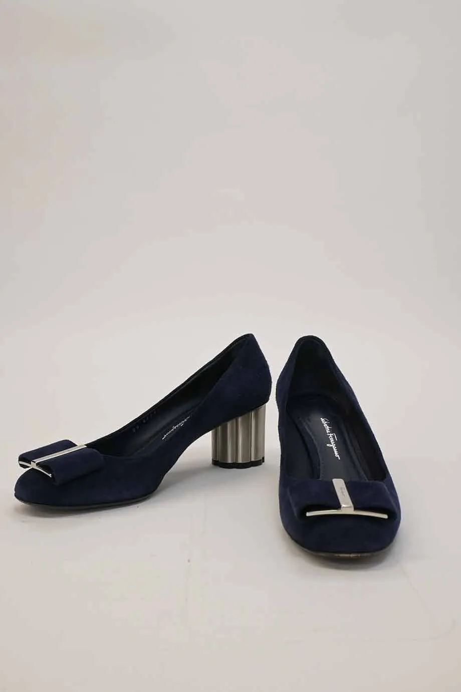 [WS7156] Salvatore Ferragamo | Mid Heel Pump